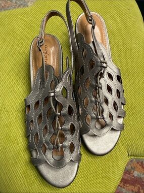 Comfortiva Metallic Pewter Cutout Slingback Sandals